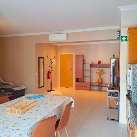 Daire Alltravel Portas Da Marina